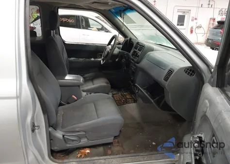 2001 Nissan Frontier Xe from USA, damaged, VIN 1N6DD26S71C328426